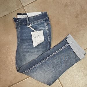 Women's Mid-Rise Skinny Crop Blue Jeans